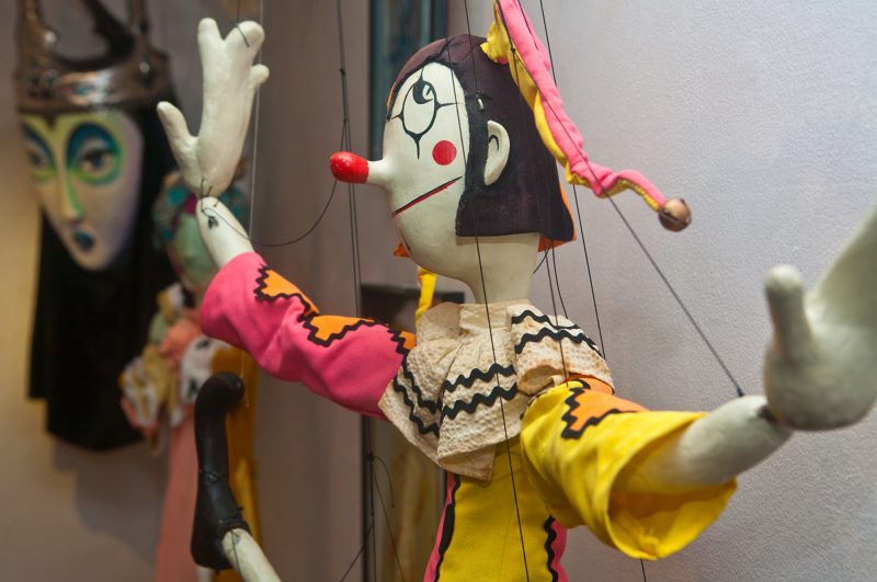 Puppet Arts Online Graduate Certificate puppet smiling